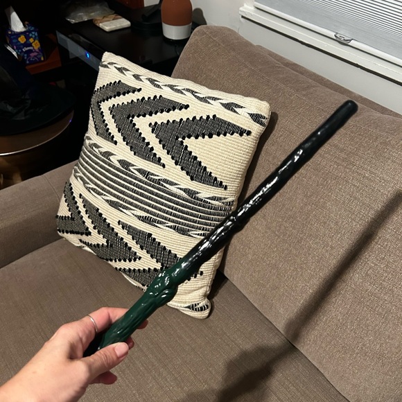 Hermione Granger Harry Potter Hufflepuff Costume - Picture 8 of 10